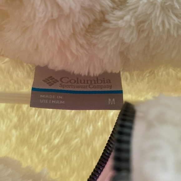 Cream Columbia Sherpa Jacket - Picture 2 of 3